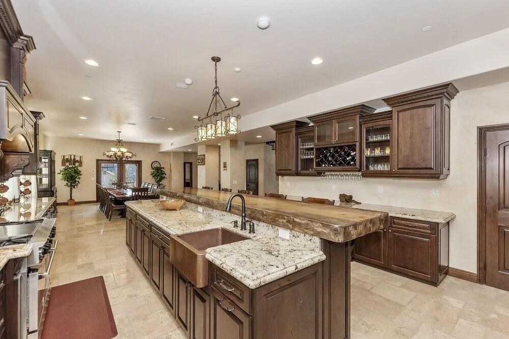 No. 20 Mountain Masterpiece, Lake Views, 6 Bd Ac! 6 Bedroom Home