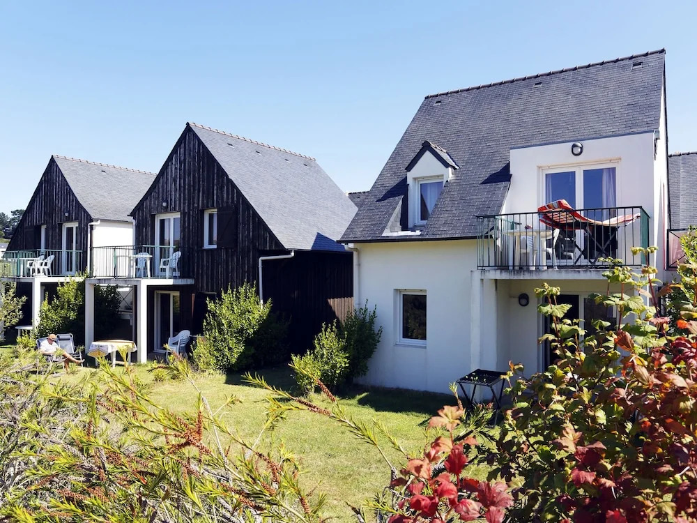 Modern Apartment in a Port Town Near the bay of Morlaix