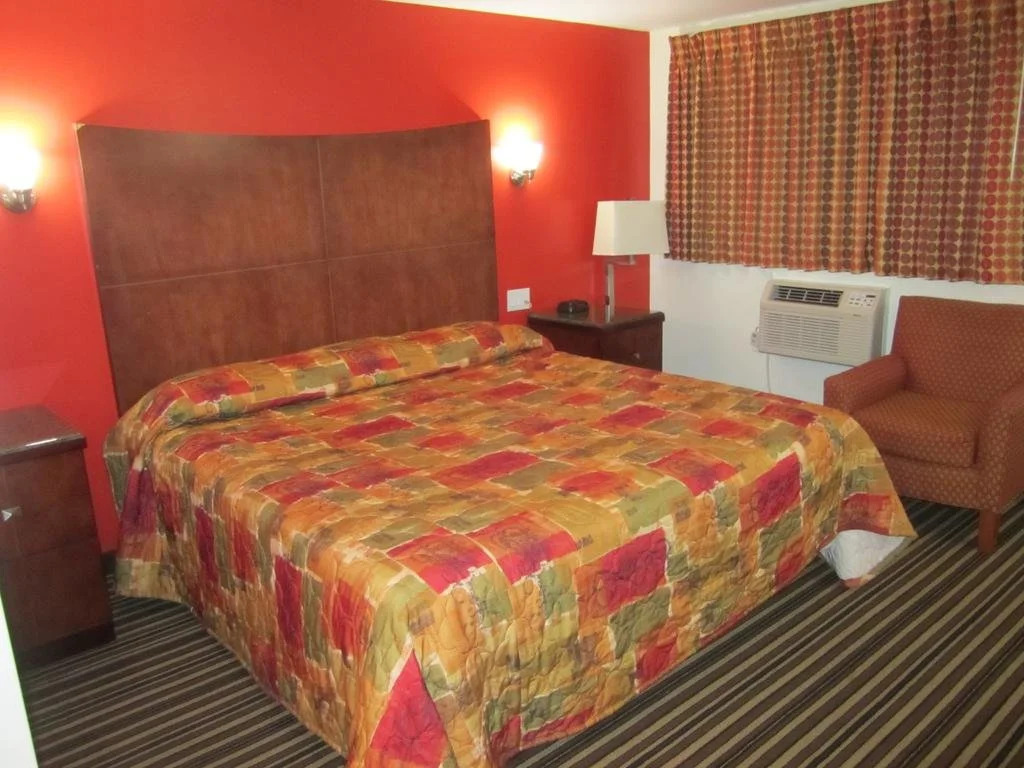 Travel Inn and Suites