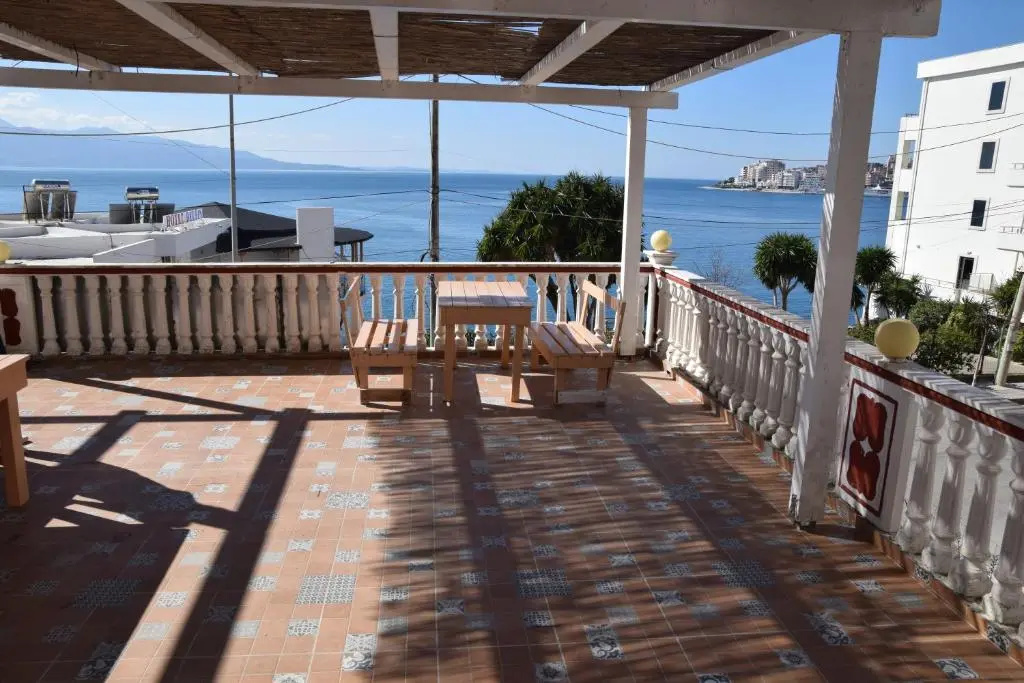 Apartments Roxhela