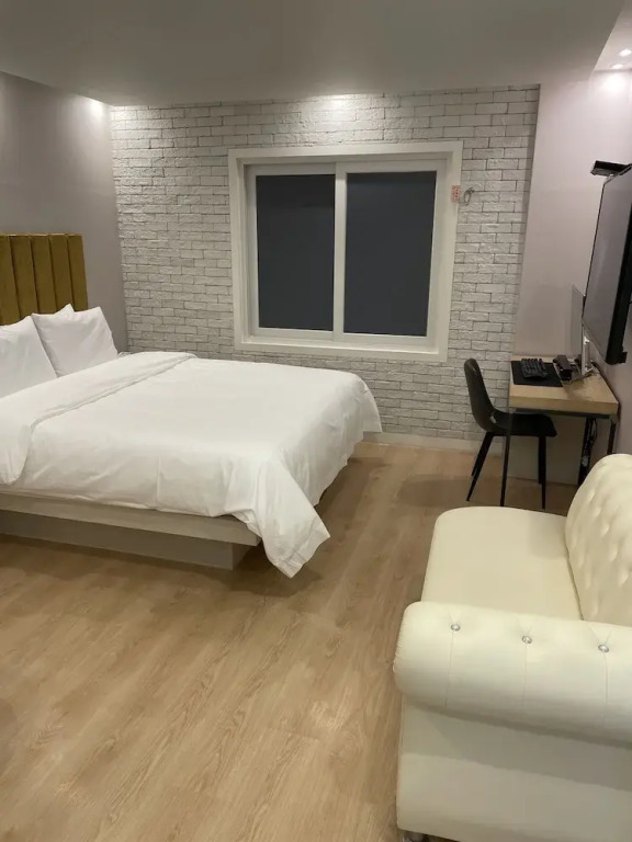 Songjeong 369 Hotel