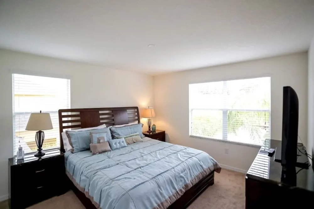 Bella Vida Resort 220 - Six Bedroom Villa with Private Pool