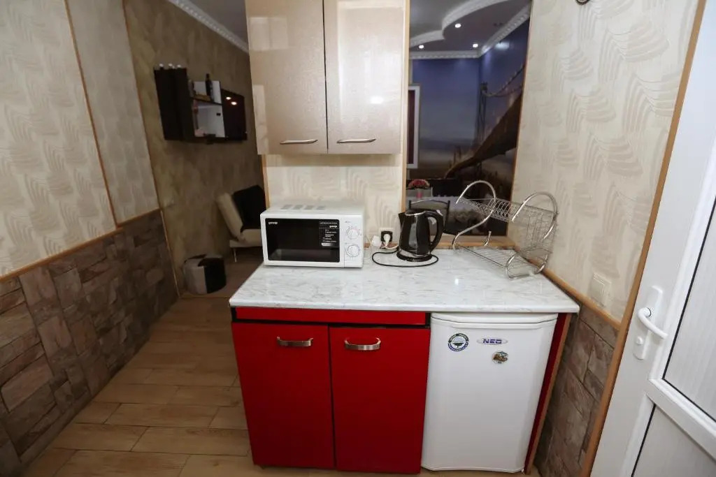 Lela Apartments