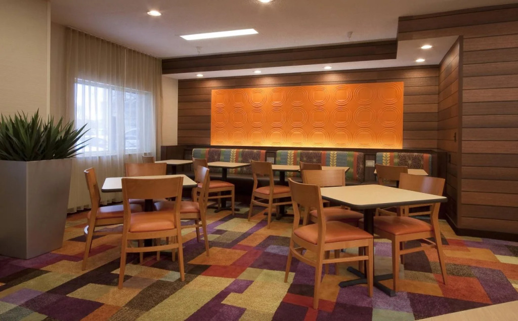 Inn at Philadelphia Airport