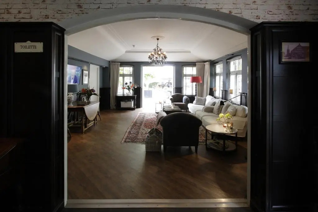 In de Witte Dame Hotel Bar Kitchen Apartments
