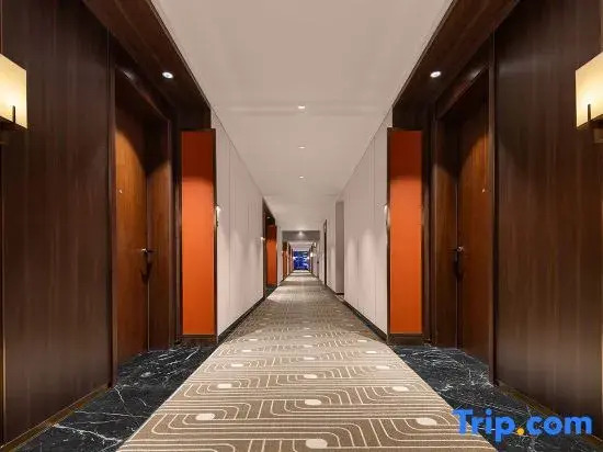 New Century Mingting Hotel in Xucun, Haining, Jiaxing