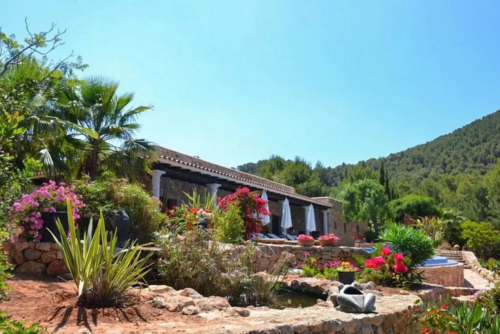 Villa Eternity