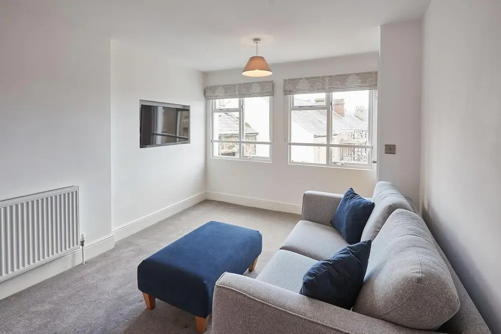 Host & Stay - High Street Apartments
