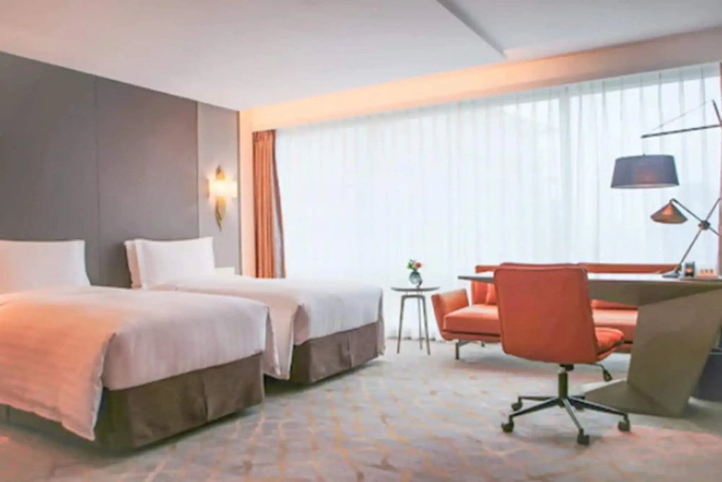 Pullman Shanghai Central