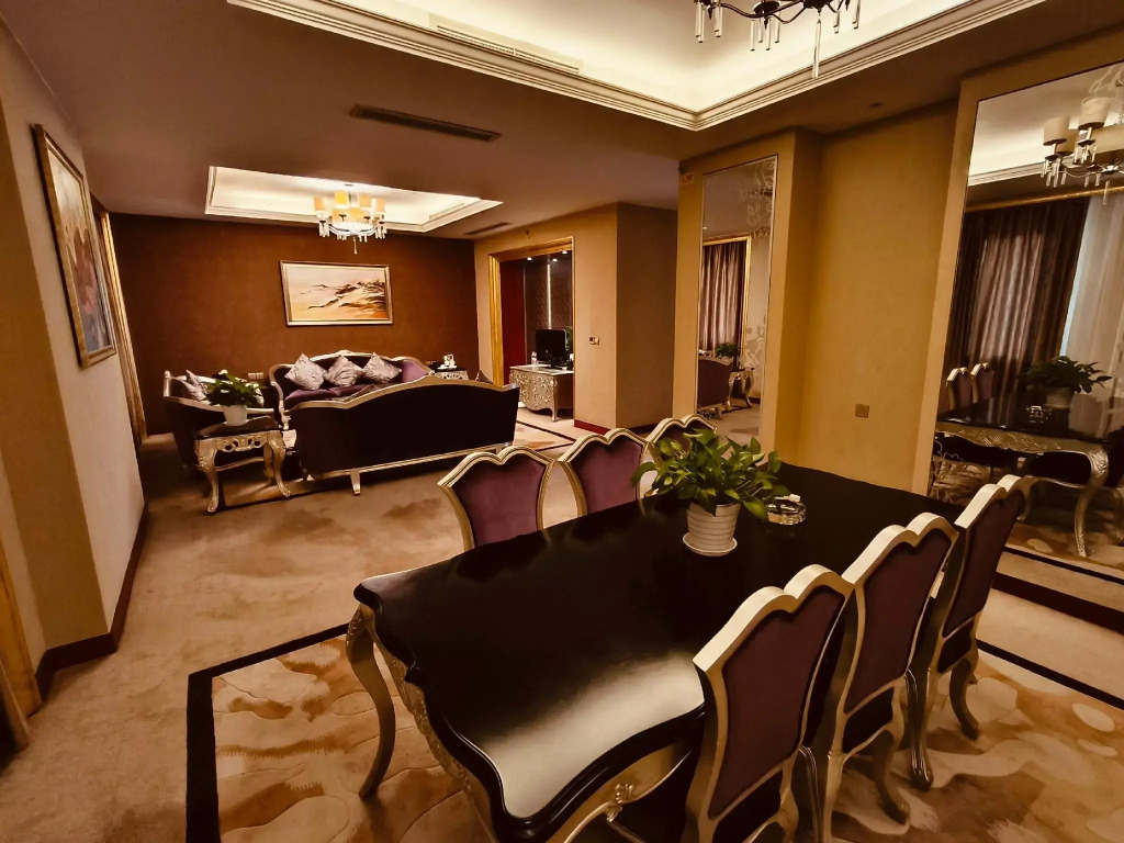 Days Hotel Dianya Chongqing