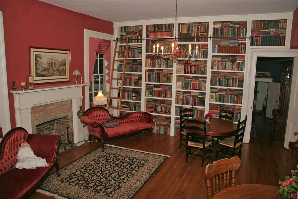 Hall Place Bed & Breakfast