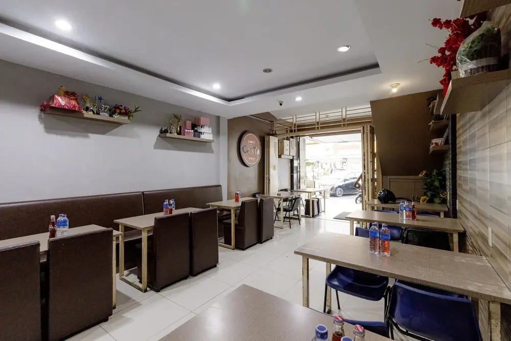 RedDoorz @ Best Hotel Jalan Dr. Sutomo Siantar