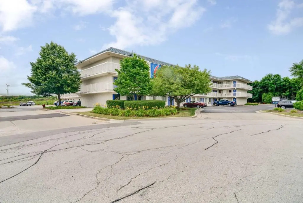 Motel 6-Rolling Meadows, IL - Chicago Northwest