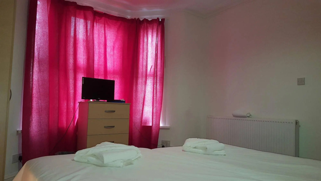 Paradise Accomodation