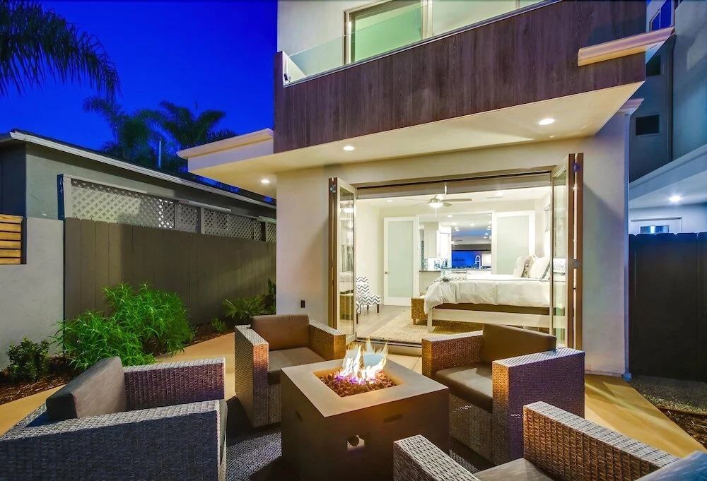 CA Dreaming 5 Bedroom Home