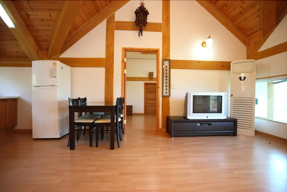 Yangpyeong Jungmisan Scenery Pension