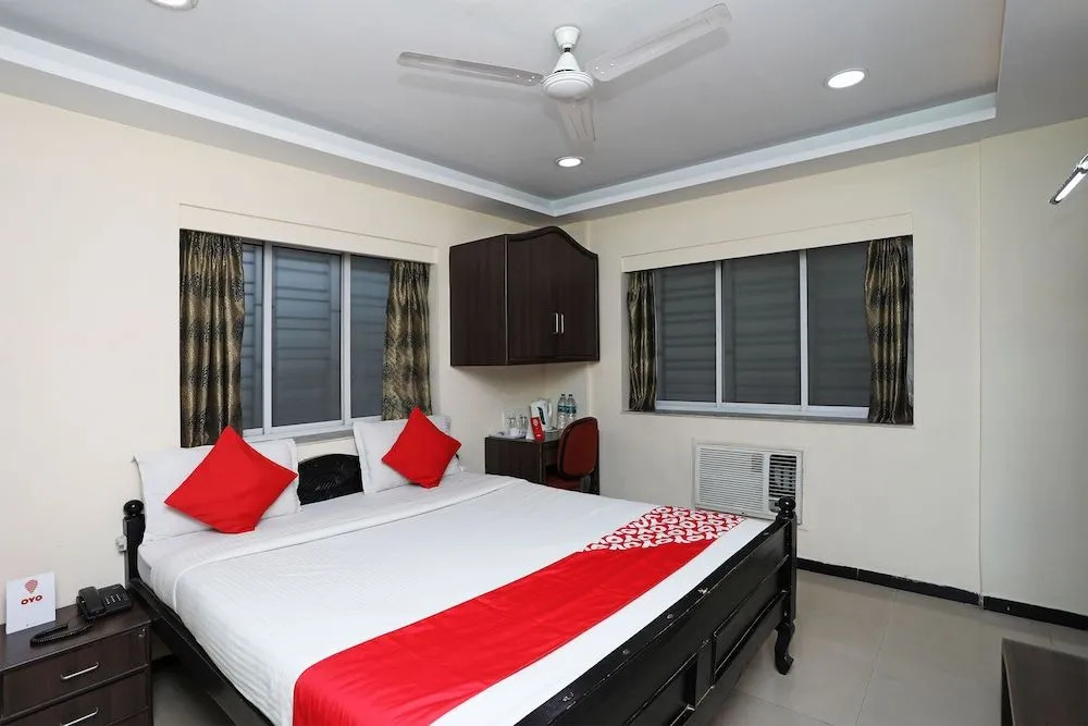 OYO 25072 Flagship Naman's Inn