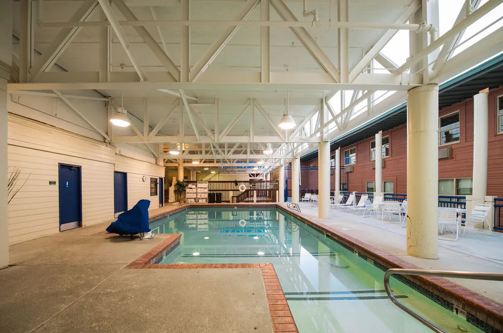 Sweetwater Lift Lodge