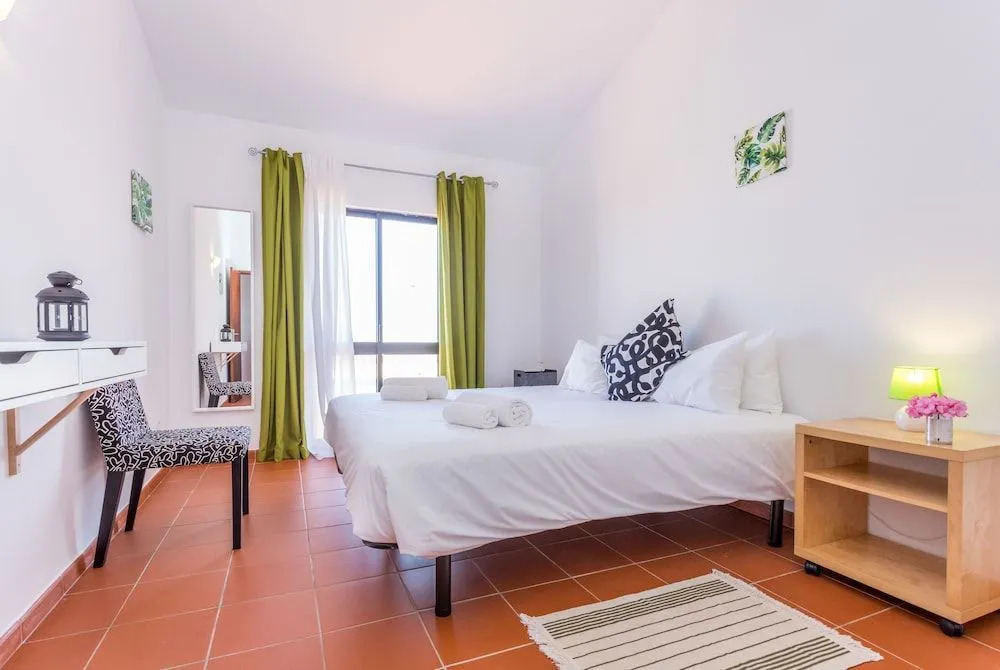 Vila Sta Teresinha Suites