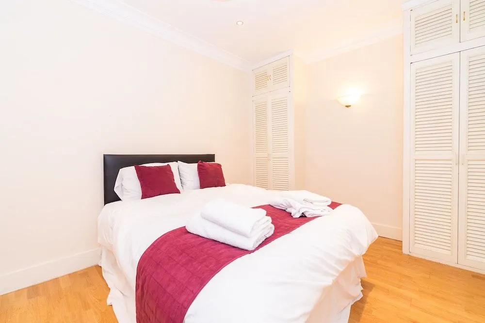 PML Apartments Elvaston Mews