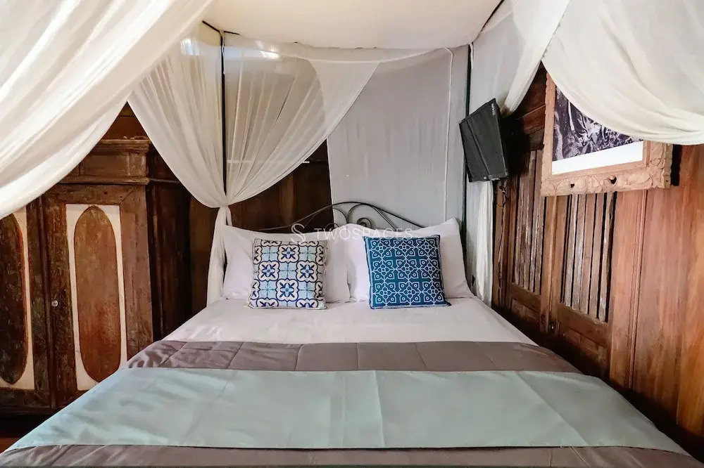 TwoSpaces Living at Kayu Beach Villa, Nusa Dua Beach