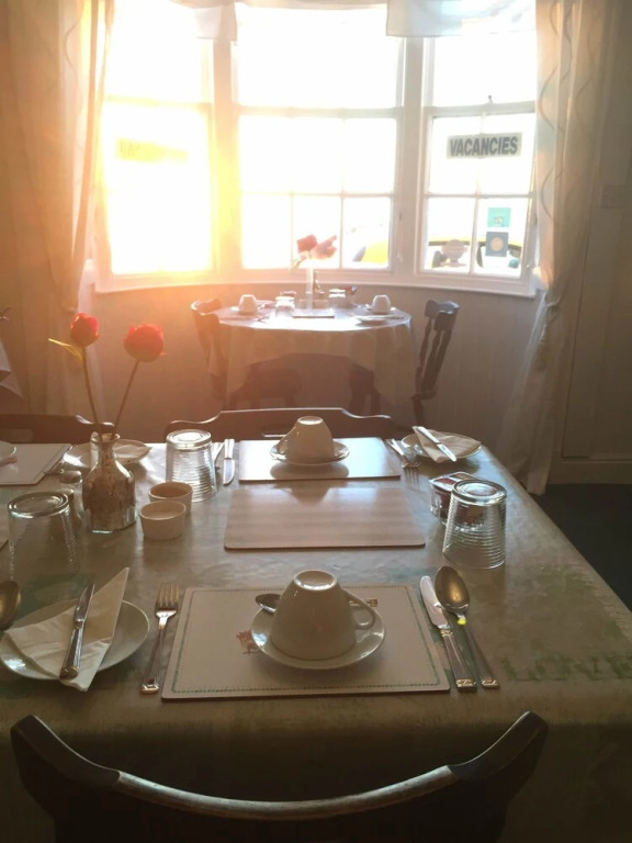 Whitecliff Guest House
