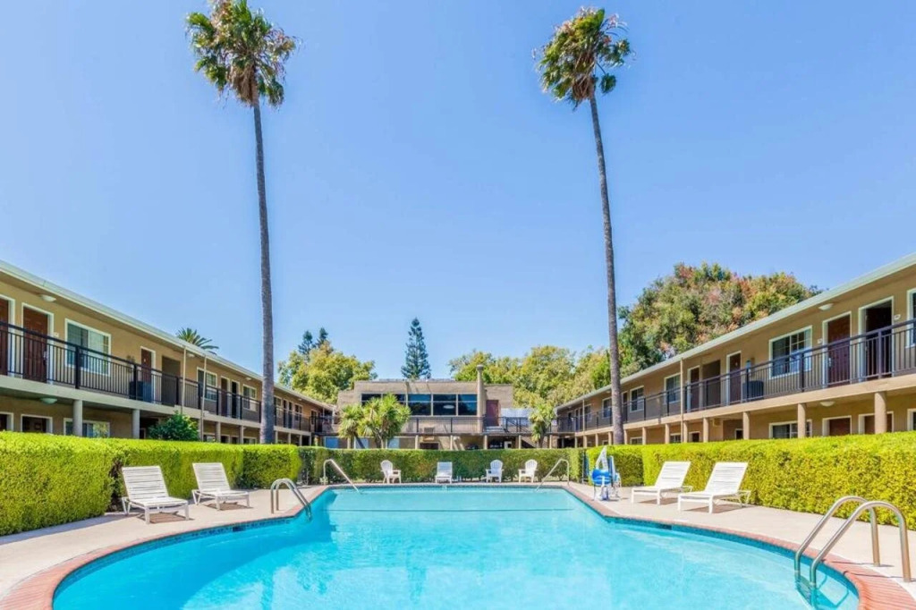 Rose Garden Inn - San Jose Airport