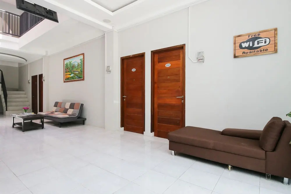 Airy Soromandi Mataram 40 Lombok