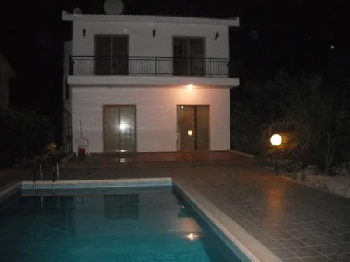 Villa Pella