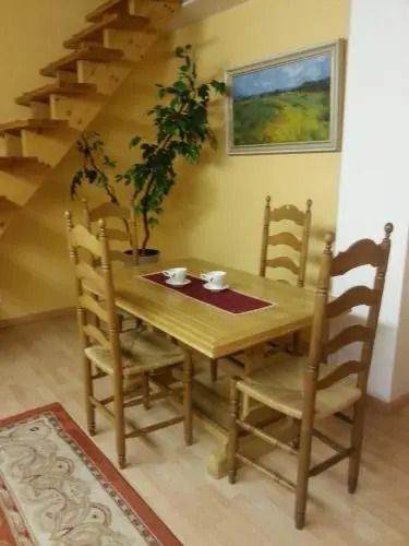 GÁRDI APARTMAN