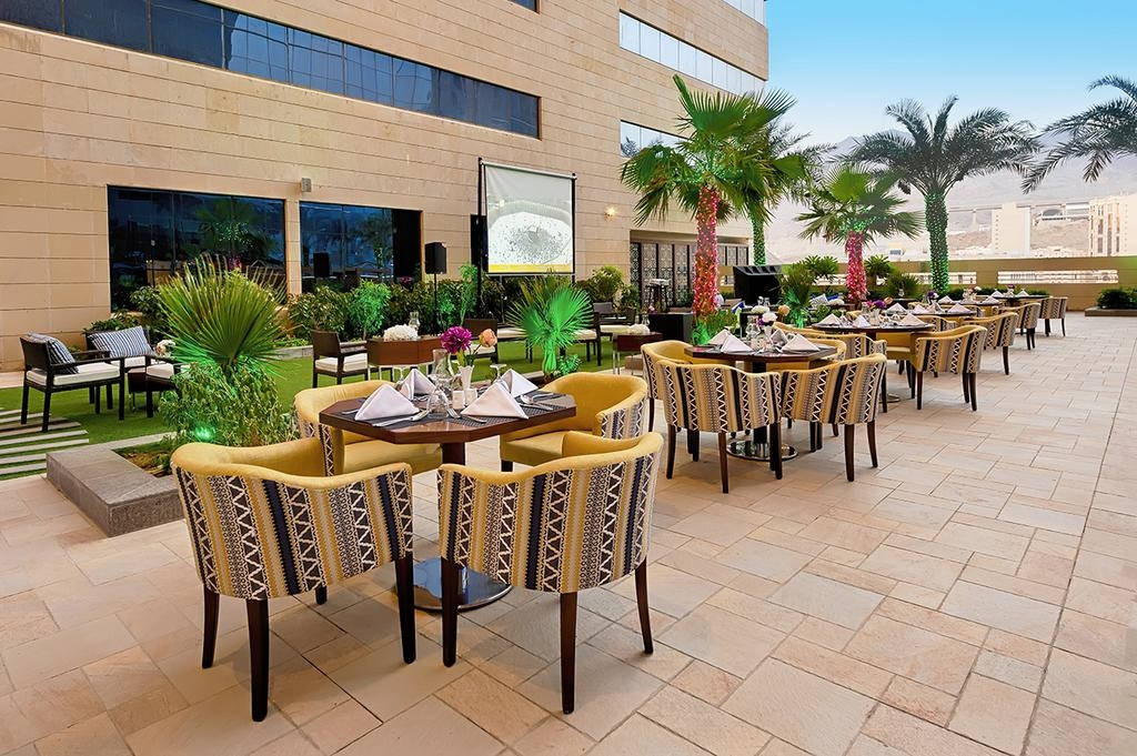 Holiday Suites Al Azizia