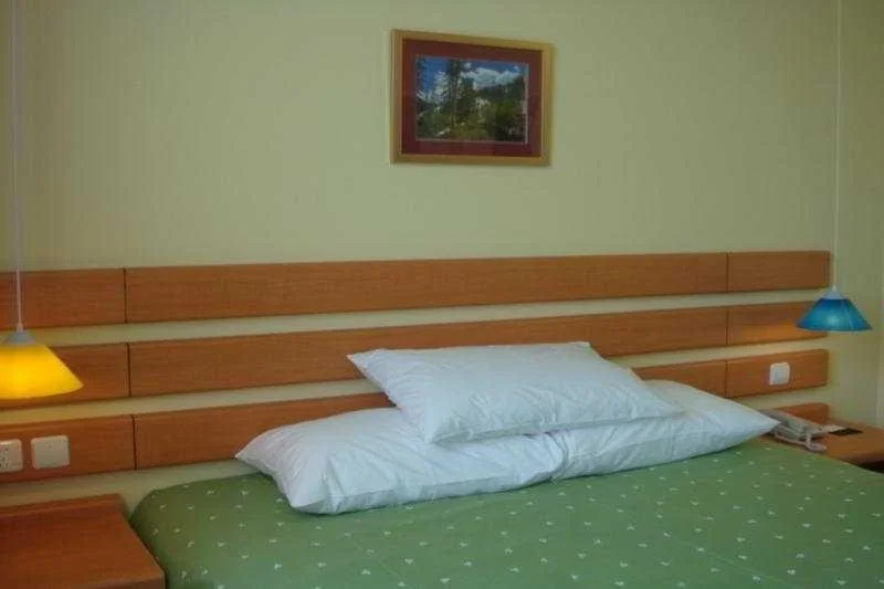 Home Inn Wenhua Road