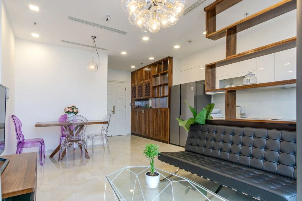 Urban House Saigon - Golden River