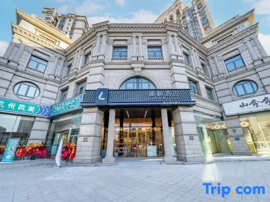 Lavande Hotel BeijingHopson One JiulongshanSubway Station Branch