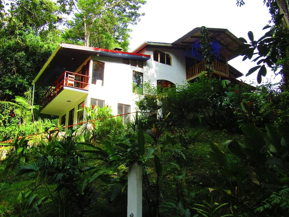 Agua Inn