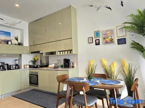 Seashell Seashore Seasuite 2br KL VIEW & GOR.Pools