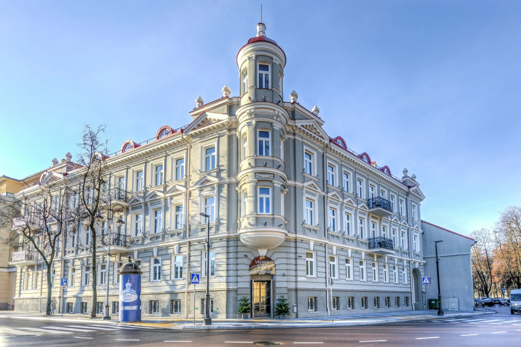 Отель Vilnia