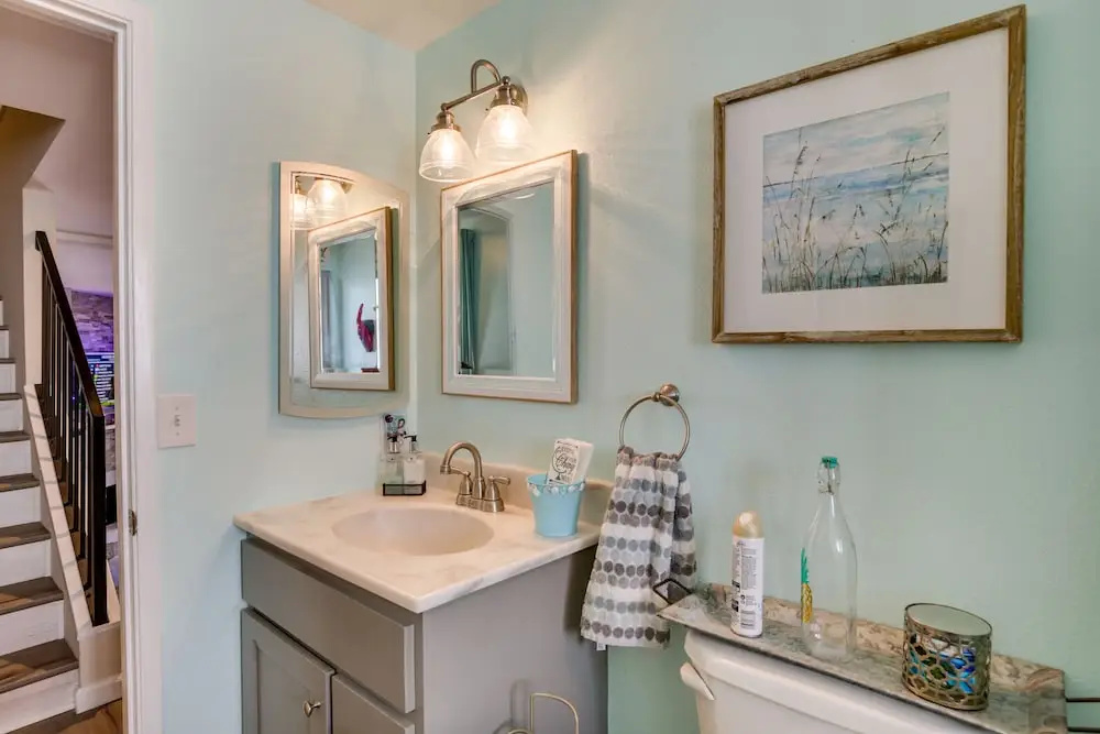 Beautiful San Diego Retreat w/ Community Pool!