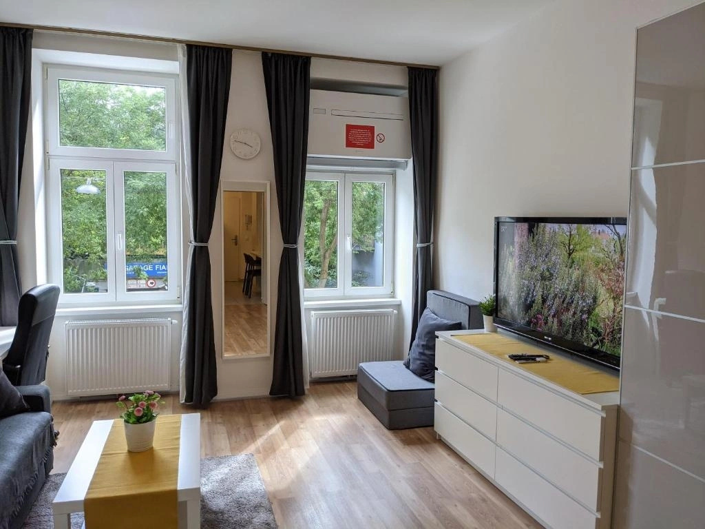 Quiet and Green Studio 10min from Heart of Vienna