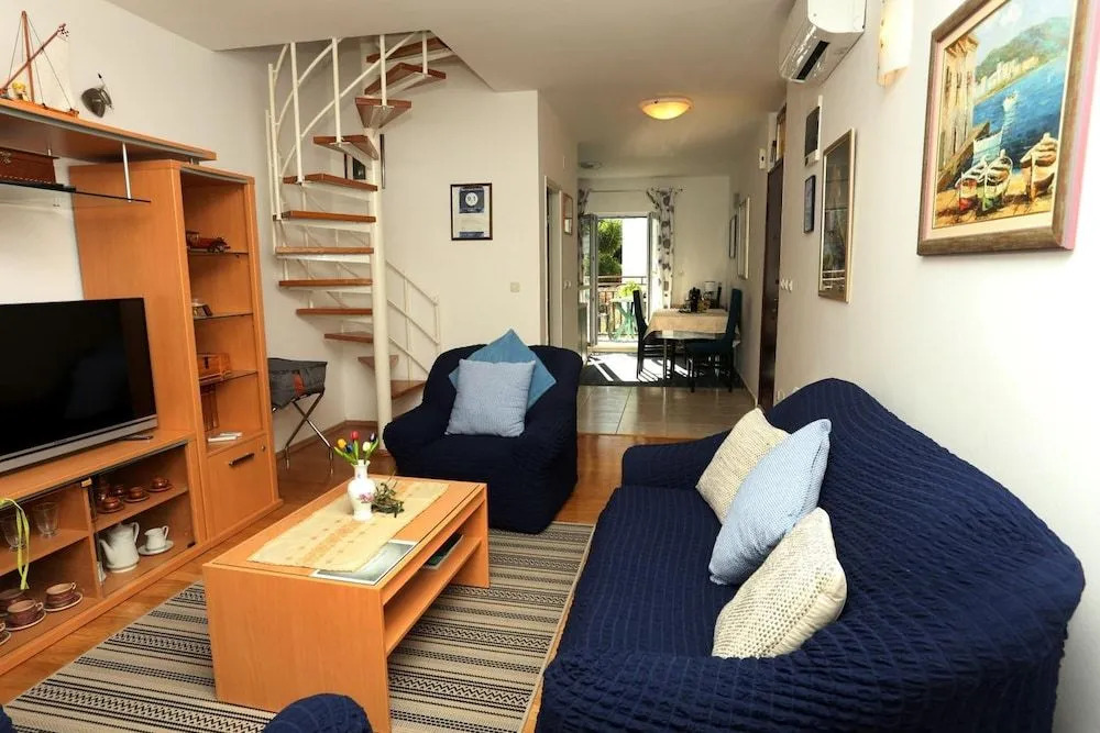 Apartment Sikirica 2