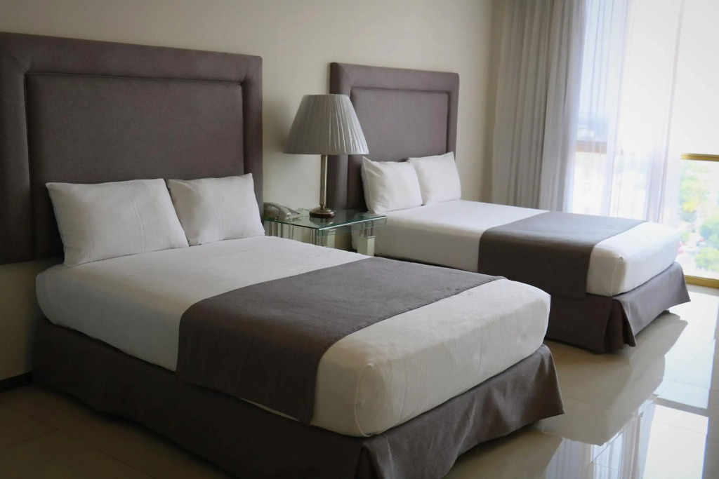 Hotel Suites Bernini