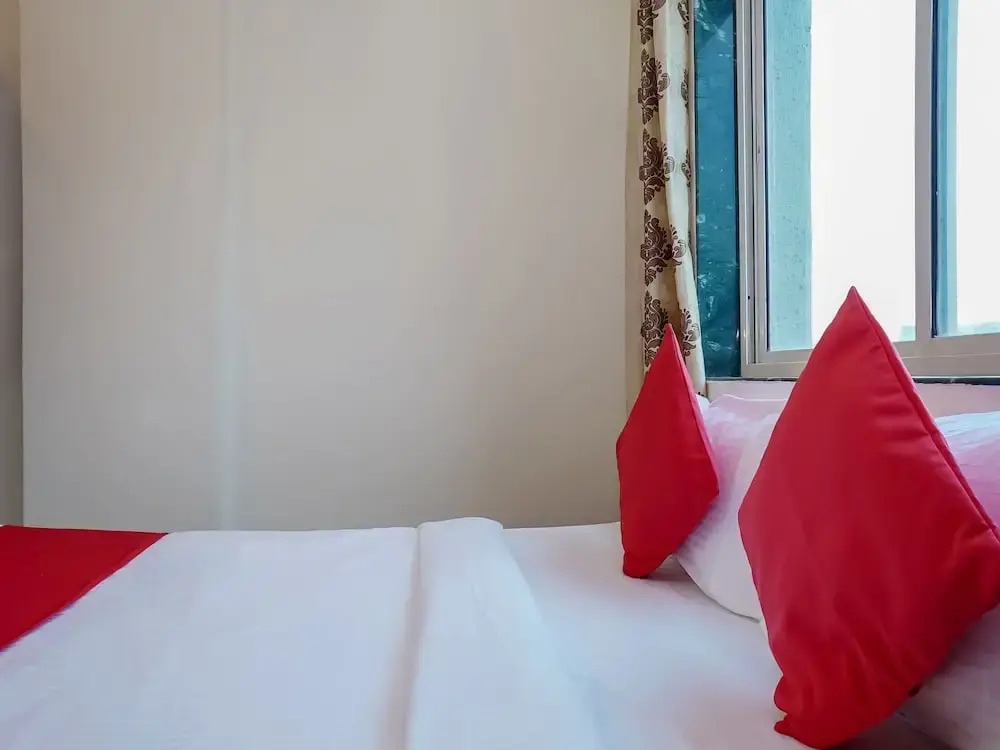 OYO 22558 Hotel Karan International