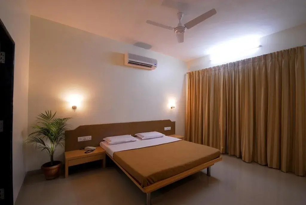 Hotel New Holiday Plaza