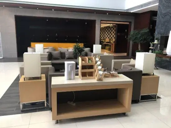 Haiyue Huantu Hotel (Zhongqi Store)