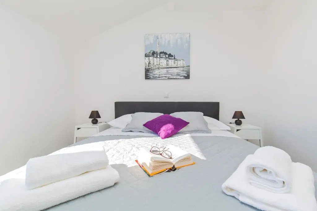 Sunset Apartment