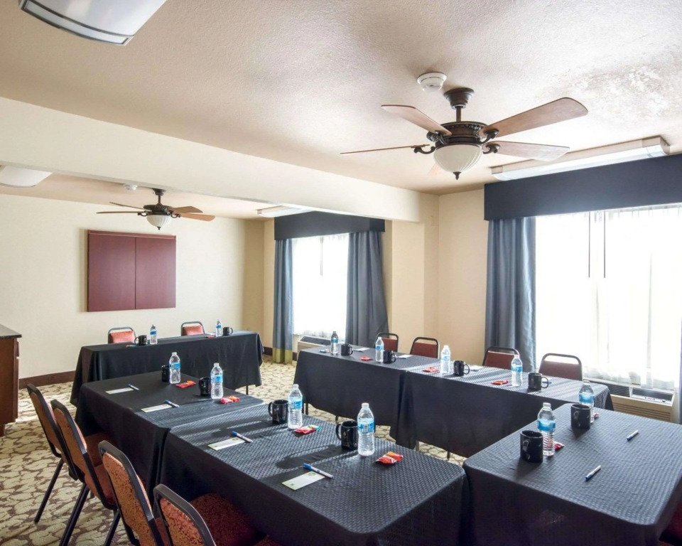 Comfort Inn & Suites Mansfield