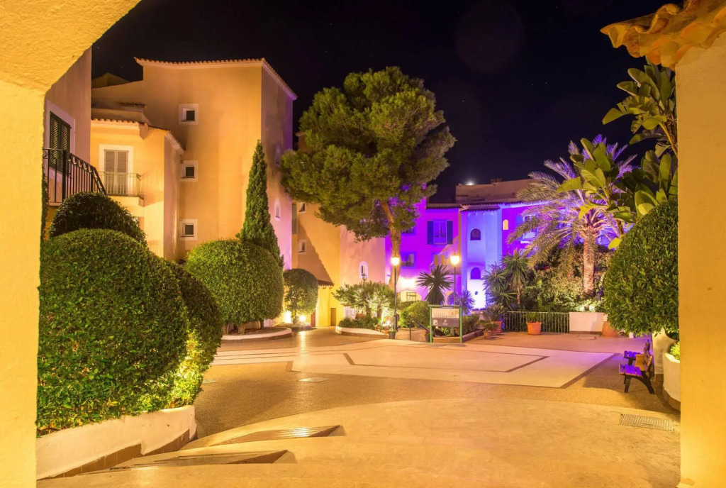 Aparthotel Ona Cala Pi Club