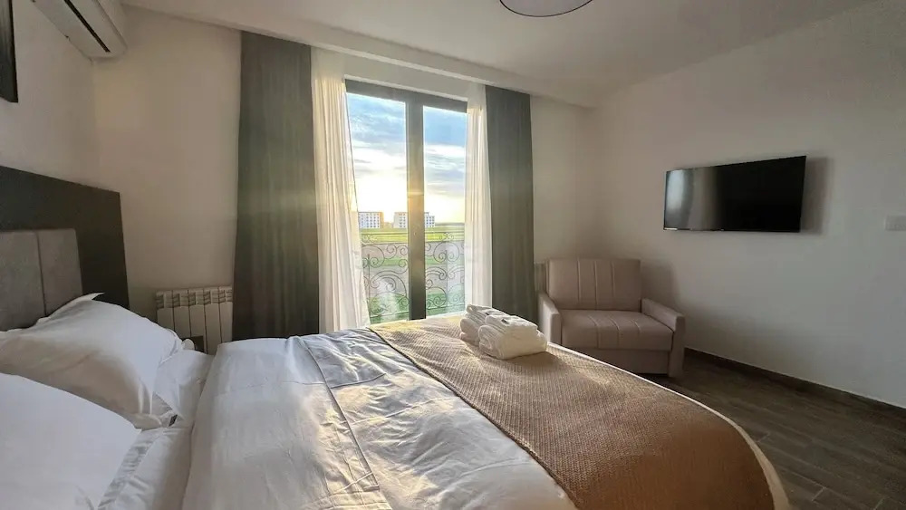 KIMMIY Garni Attic Rooms near Belgrade Airport