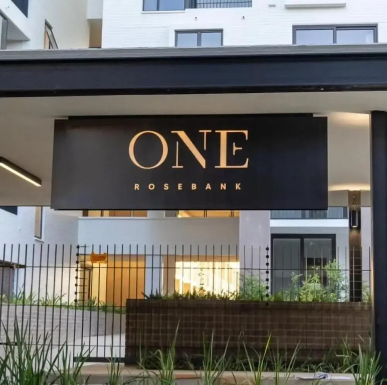 Four11 at One Rosebank