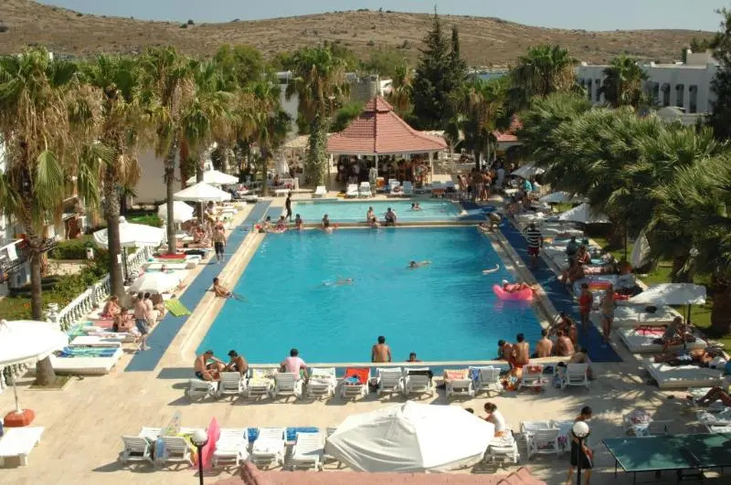 Club Hotel Arinna